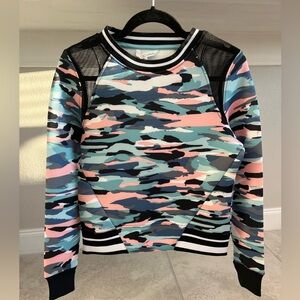 C&C California Scuba Pullover Camo Print XS